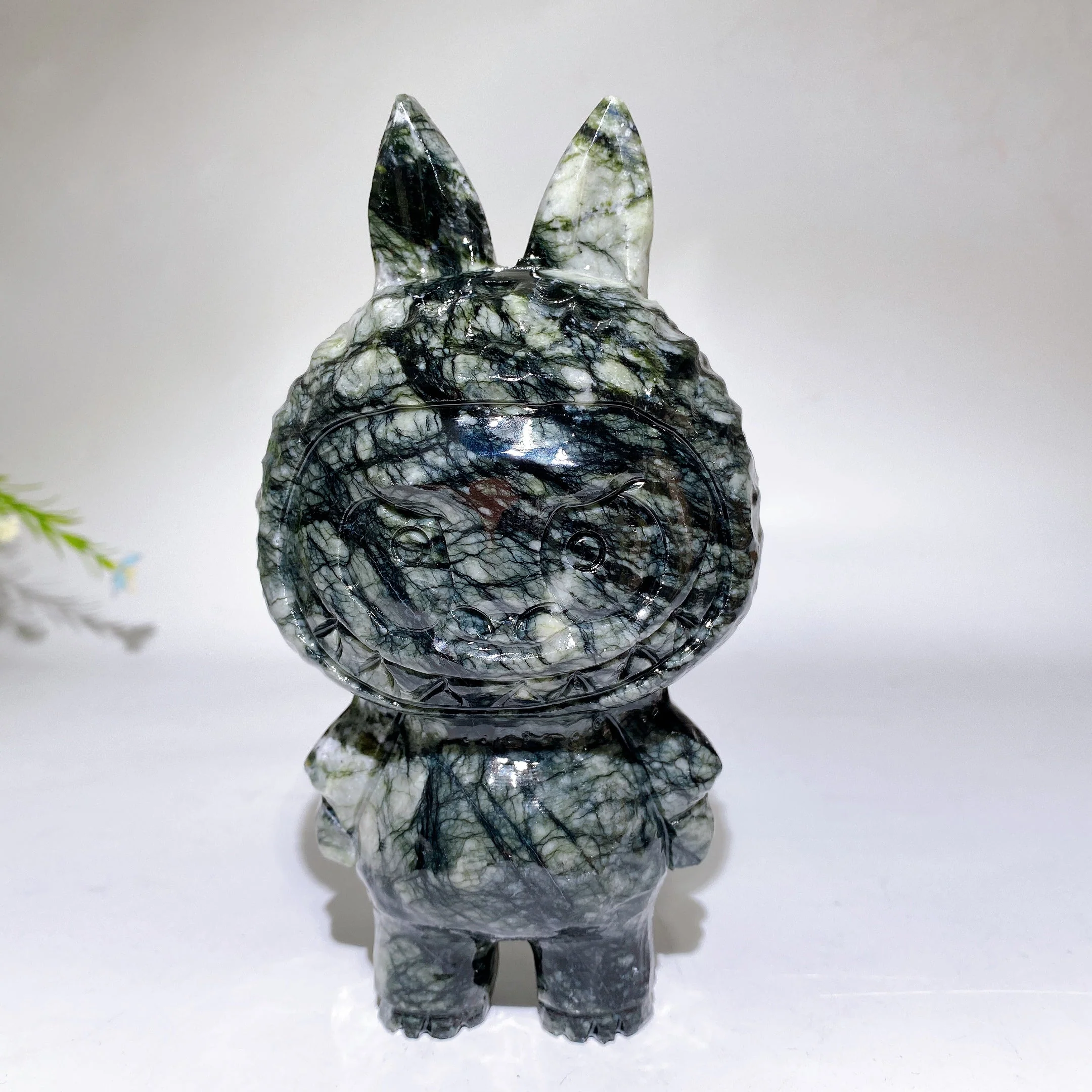 18cm Crystal Figurine in Picasso Stone for Healing Energy - Image 7
