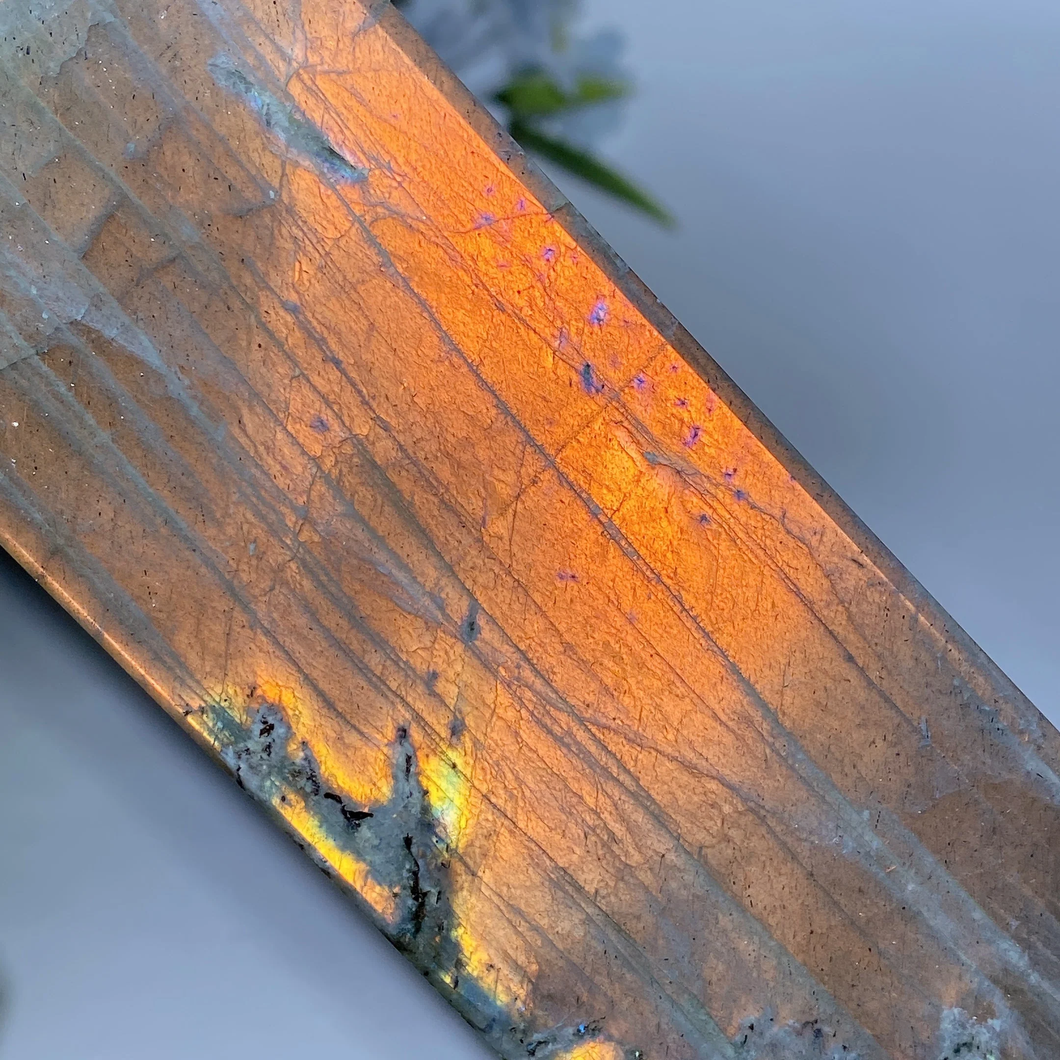 42cm Large Sunset Flash Labradorite Crystal Tower for Healing - Image 6