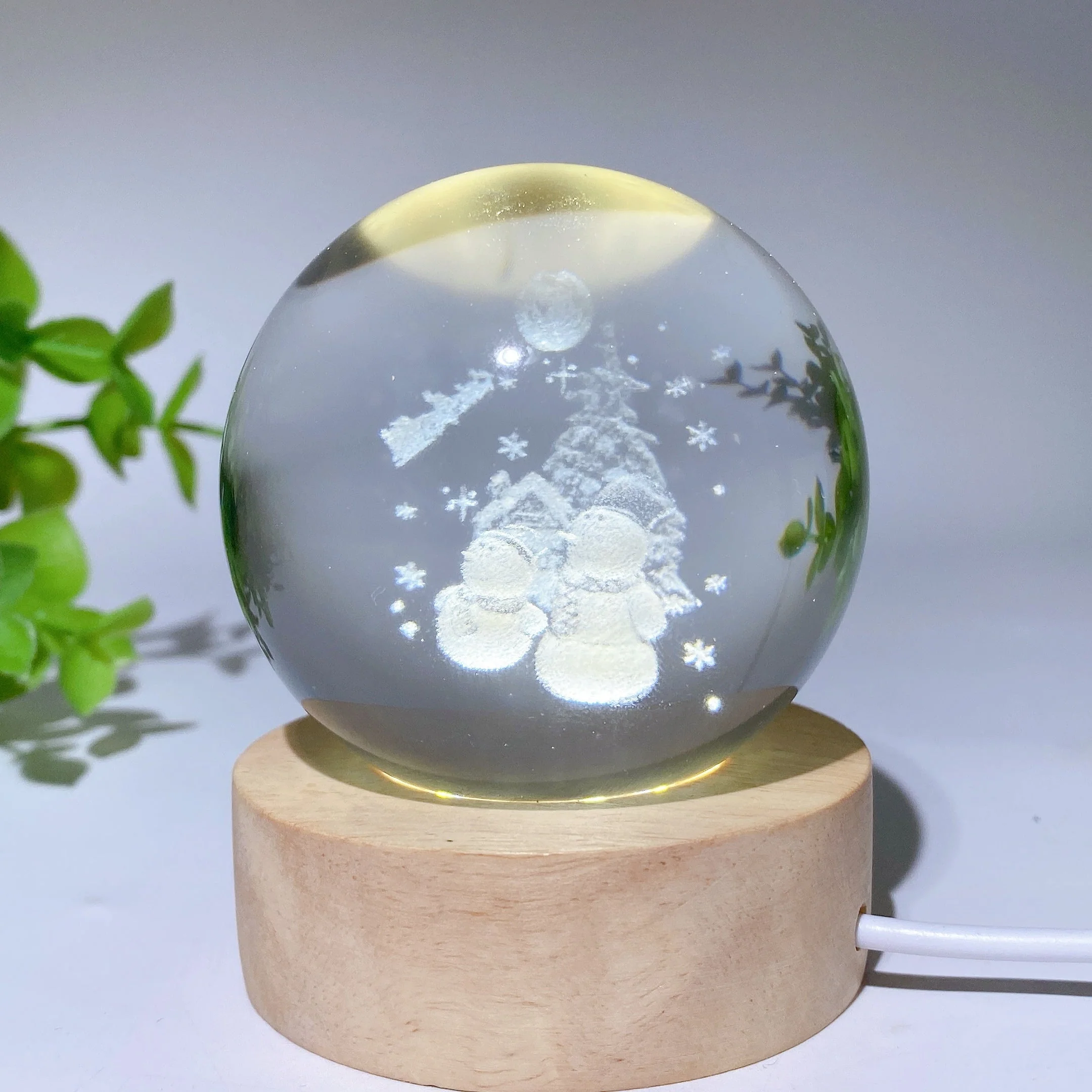 6cm Crystal Sphere with 3D Christmas Carving on Wooden Lamp Stand - Image 4