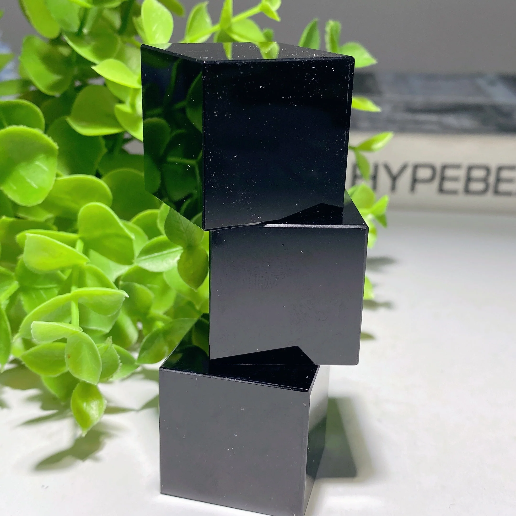 1.1 inch Black Obsidian Healing Cube for Meditation - Image 4