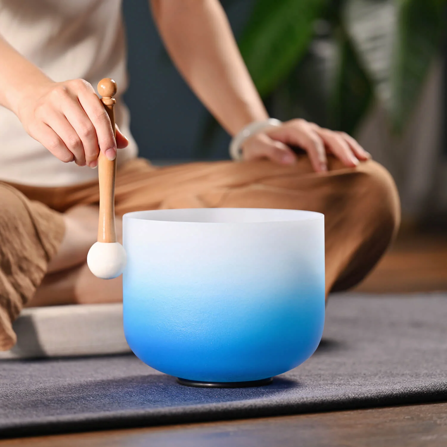 Crystal Singing Bowl - Throat Chakra G Note Meditation Bowl - Image 6