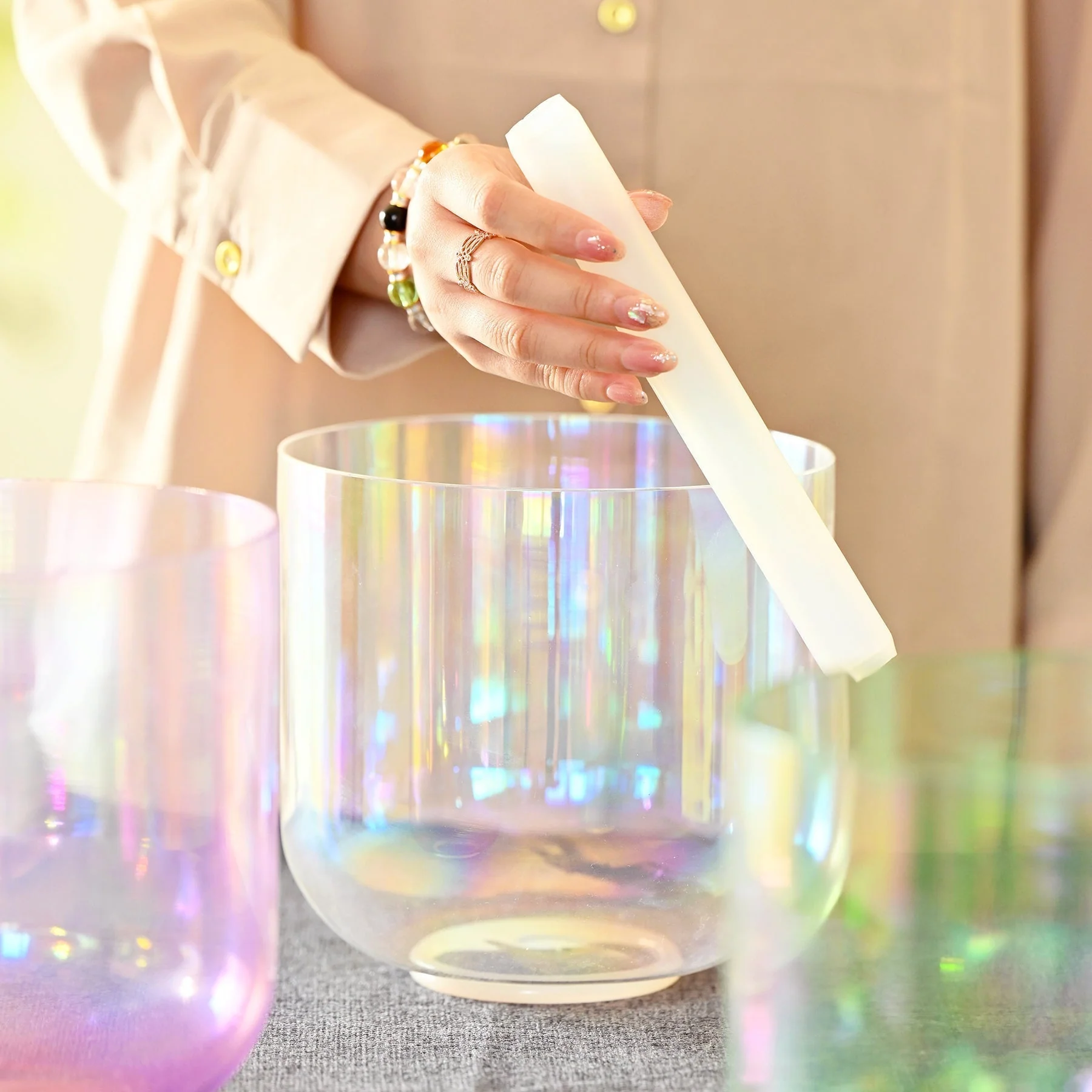 Clear Rainbow Quartz Crystal Singing Bowl for Chakra Balance - Image 3