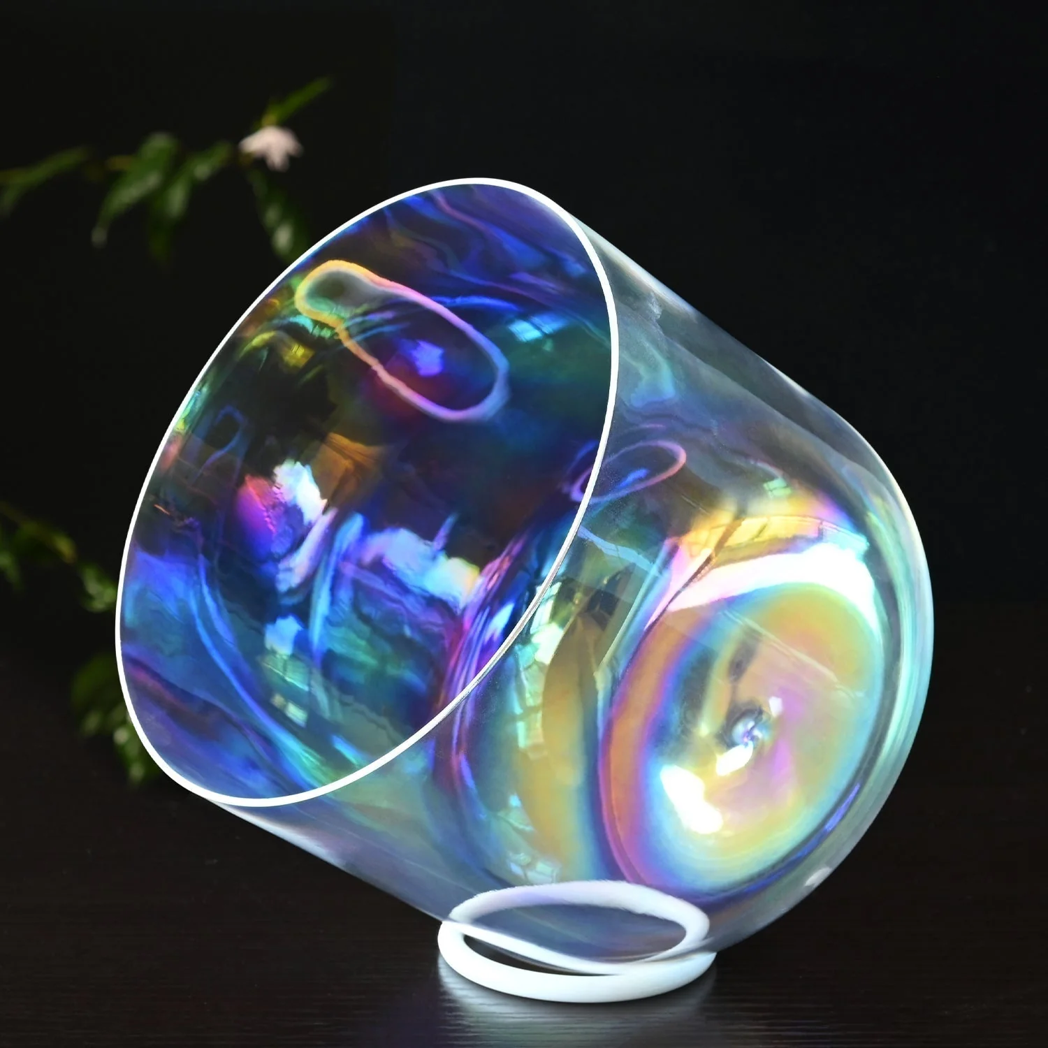 Clear Rainbow Quartz Crystal Singing Bowl for Chakra Balance - Image 4