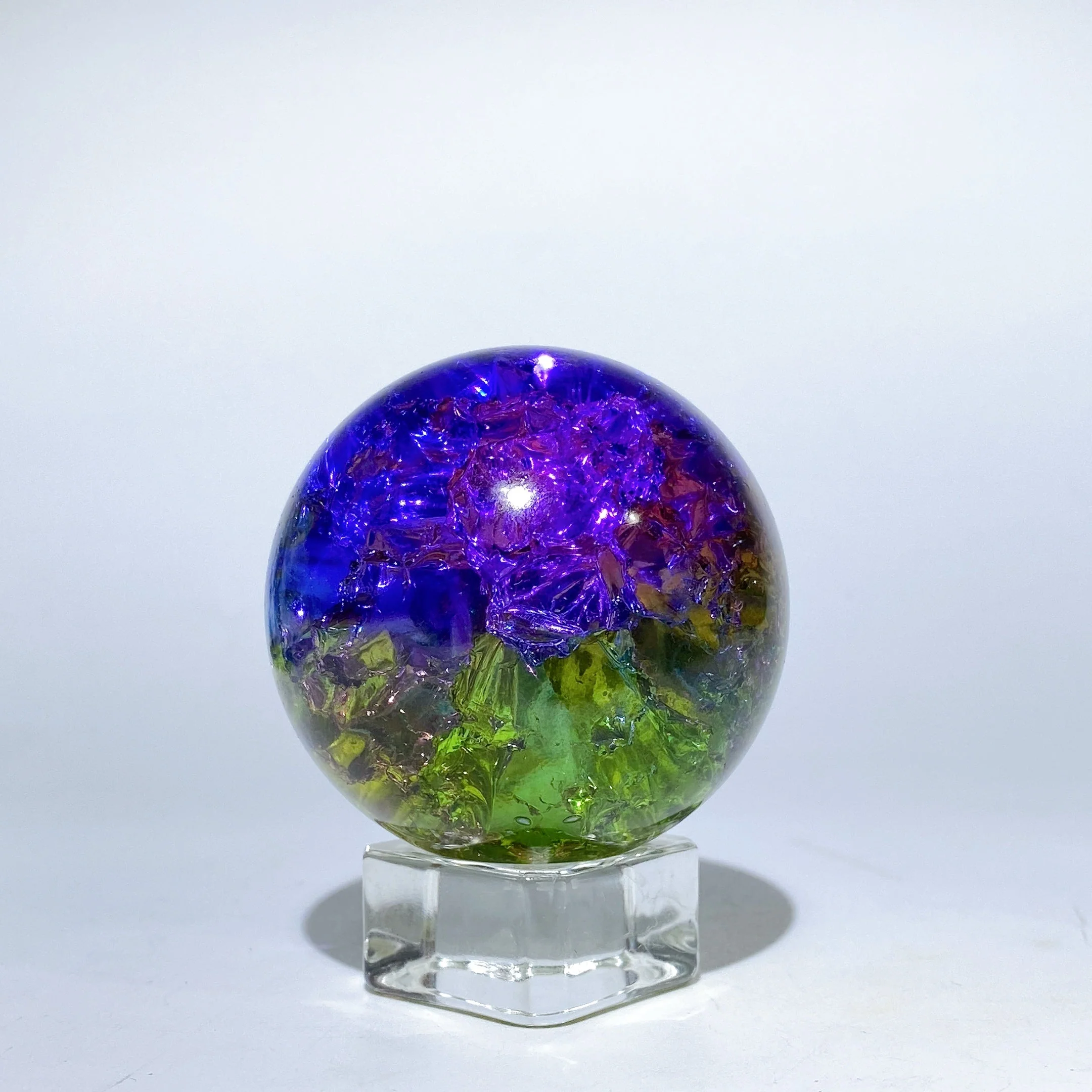 2-4 inch Crack Glass Crystal Sphere for Spiritual Healing - Image 5