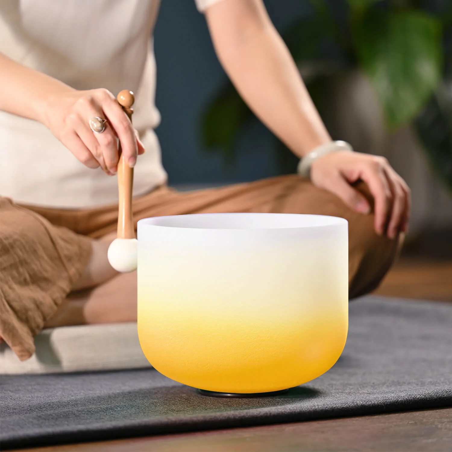 Crystal Singing Bowl E Note - Solar Plexus Sound Meditation - Image 6