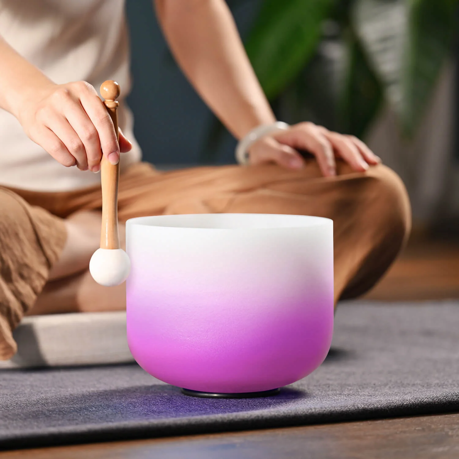 Crystal Singing Bowl - Crown Chakra B Note Meditation Bowl - Image 7