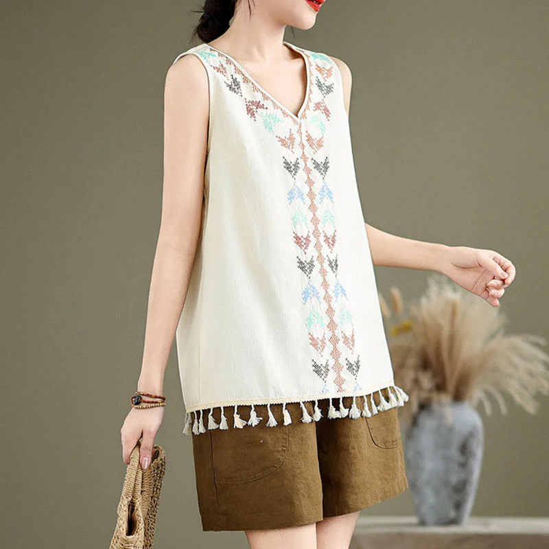 Retro Embroidery Polyester V-Neck Tassel Tank Top for Women - Image 4