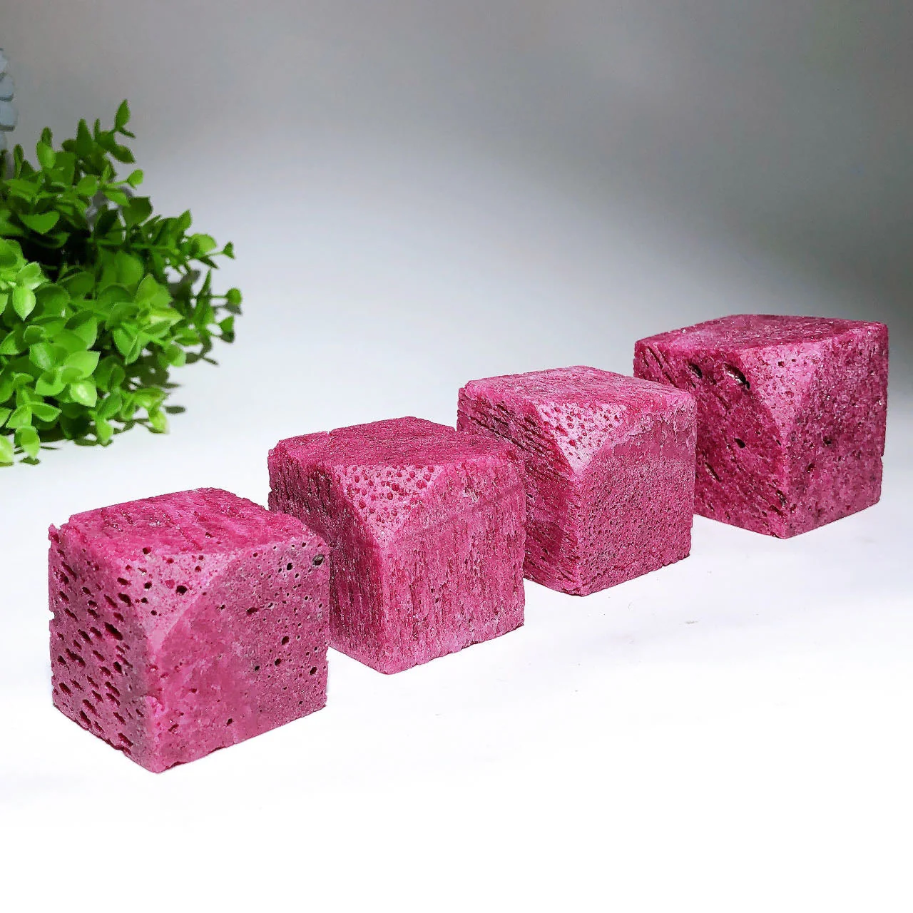 UV Reactive Honeycomb Calcite Crystal Cube 1.3-2.4 Inch Healing Carving - Image 4
