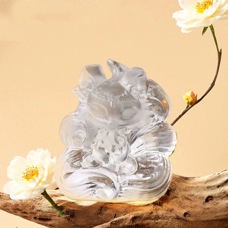 3x3.8cm White Crystal Nine Tailed Fox Carved Decor - Image 3