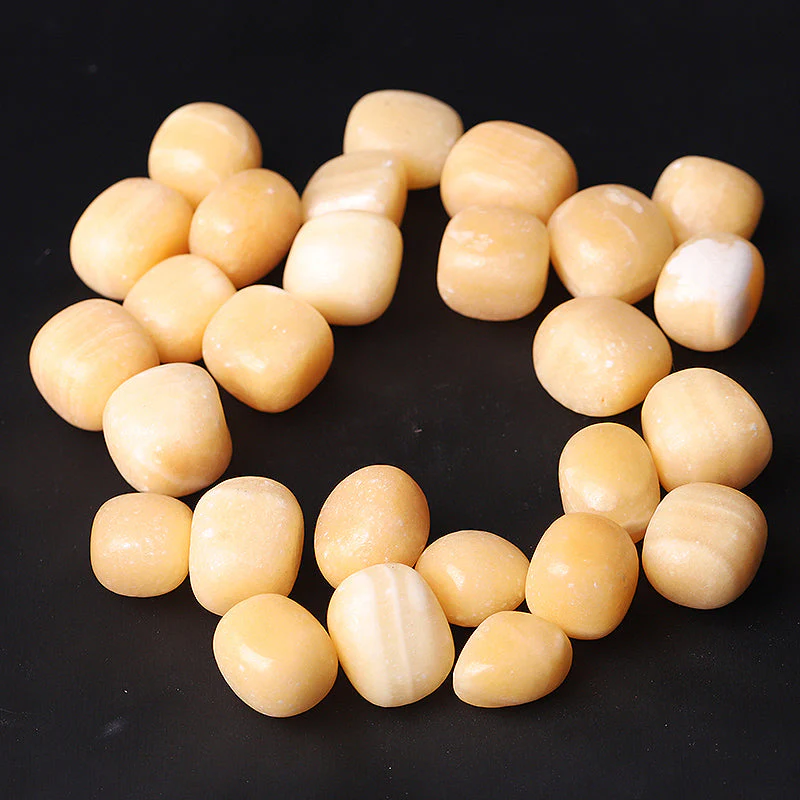 Yellow Jade Crystal Cube 0.95 inch Healing Stone - Image 4